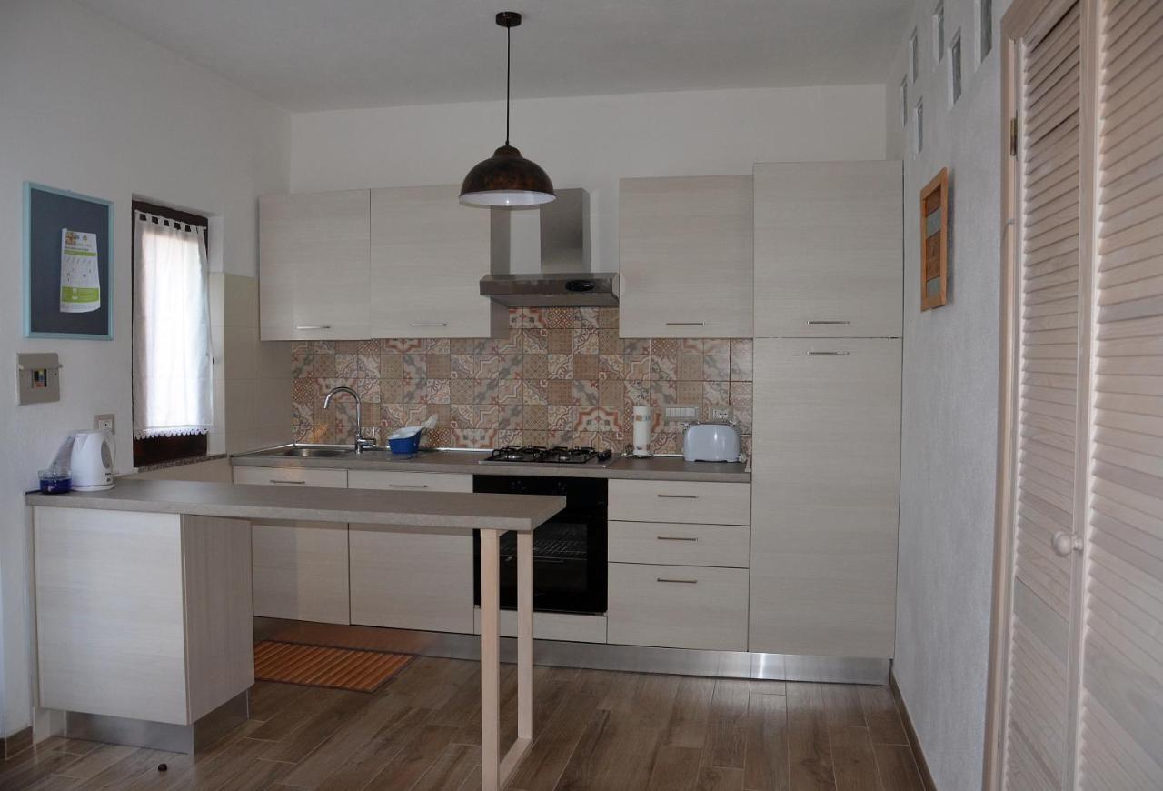 Casa Smeralda Cannigione Bagian luar foto